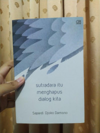 Image of Sutradara Itu Menghapus Dialog Kita